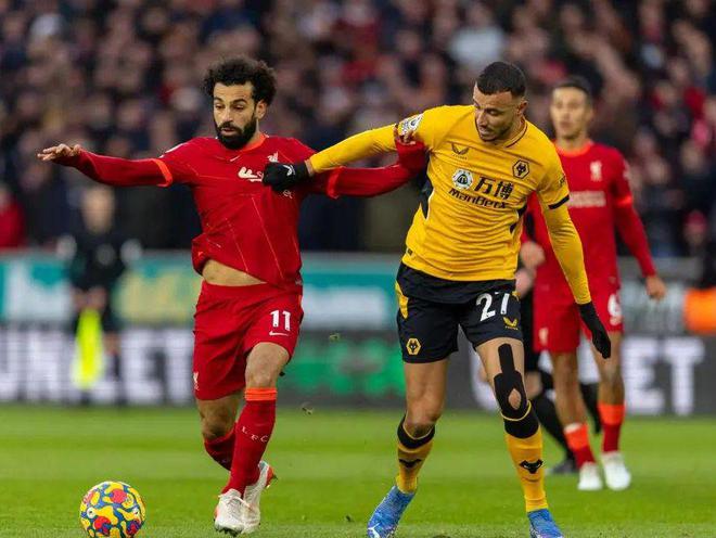 九游娱乐网站-狼队客场击败富勒姆，连胜走势明显