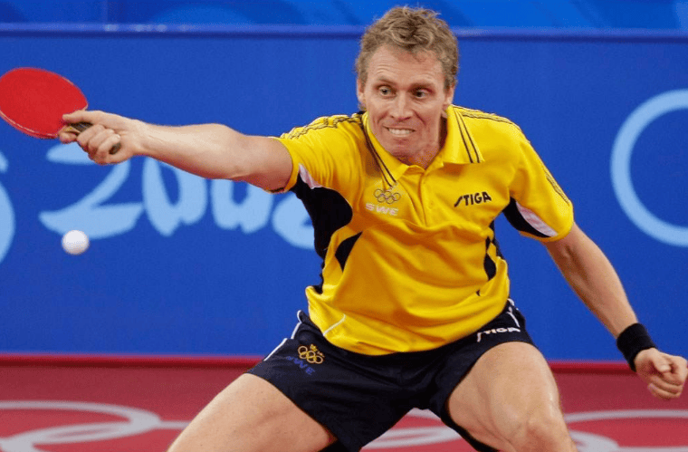 法兰克福奋勇作战,成功逆转晋级的简单介绍 法兰克福奋勇作战,成功逆转晋级的简单介绍