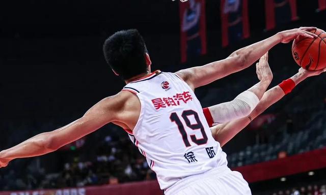 九游娱乐入口-关于贵州男篮主场大胜广东对手，实现最佳连胜的信息