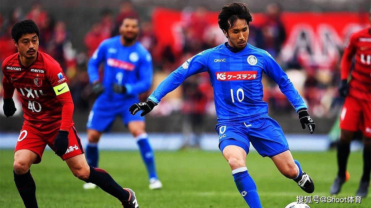 成都谢菲联主场轻松击败绵阳蜀葵，豪取三分的简单介绍