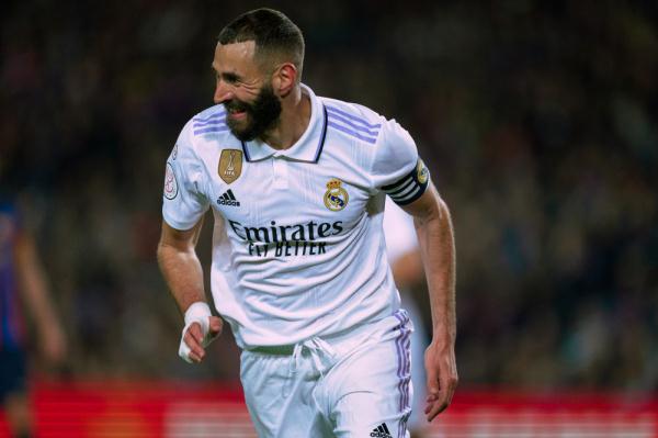 九游游戏-本泽马奉献帽子戏法，助皇马轻松获胜的简单介绍