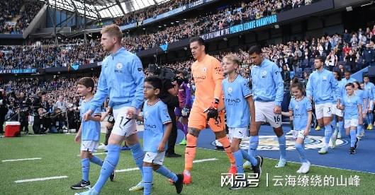 关于曼城连环失利，欧冠青年军踢馆挑梁的信息