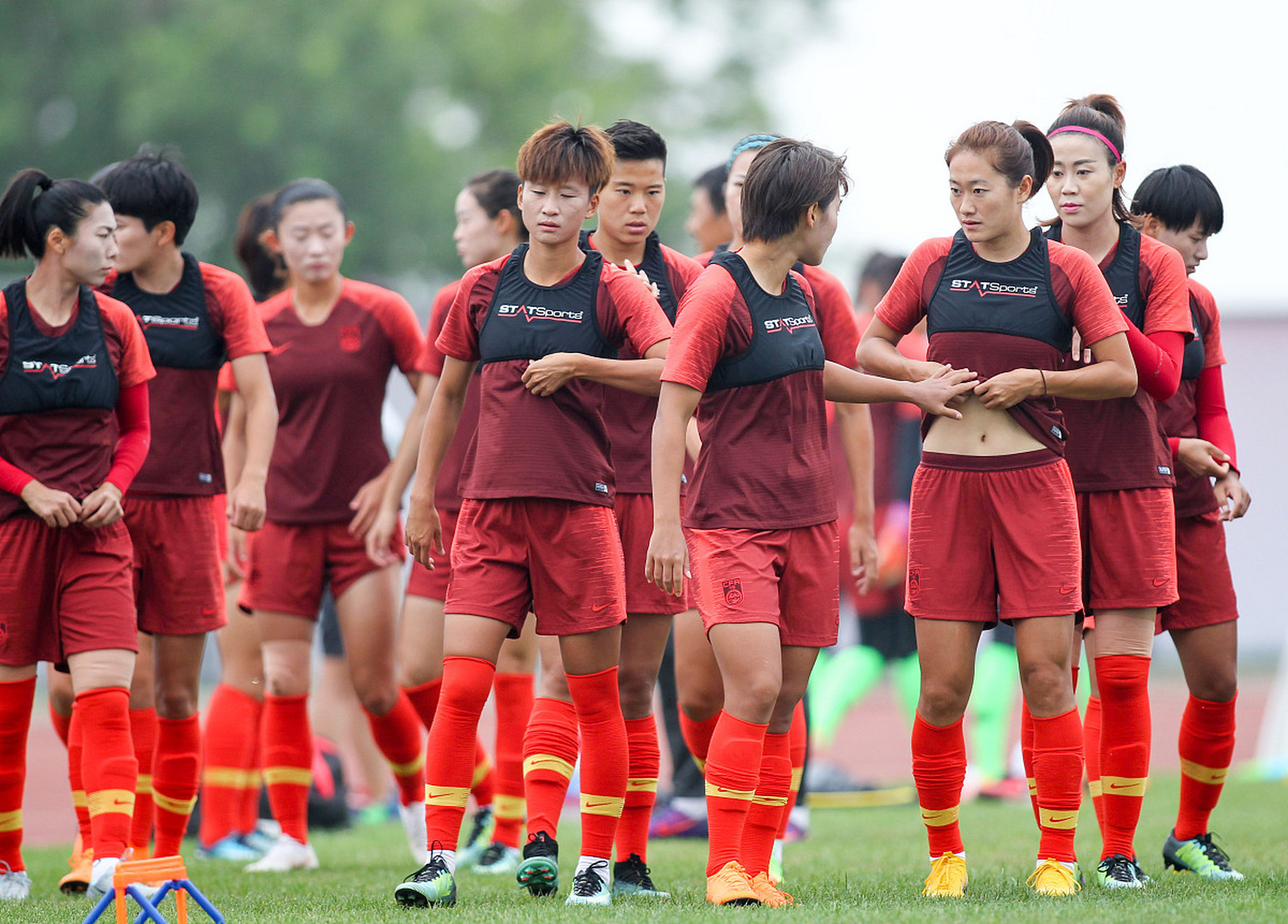 九游娱乐网页-包含女足备战亚洲杯，全队备战士气高昂队员热血沸腾的词条