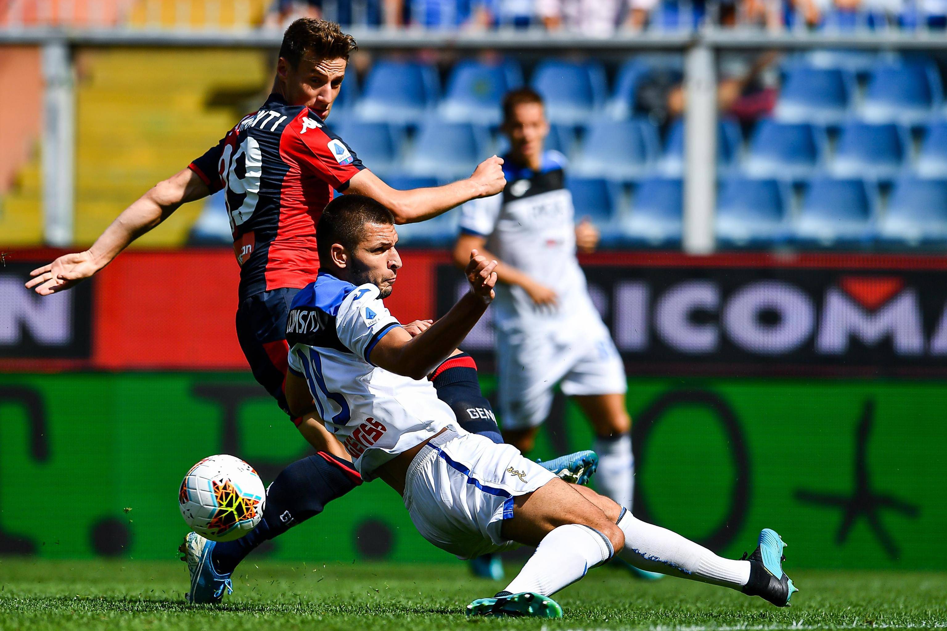 包含斯洛文尼亚足球队备受关注，欧洲赛事备战火热的词条