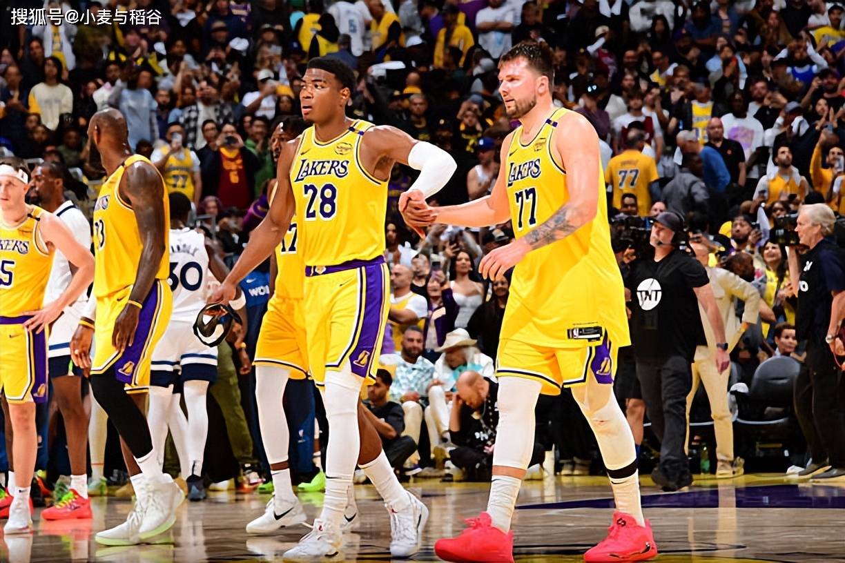 九游娱乐首页-湖人大将延续稳定表现，带领球队赢下比赛的简单介绍