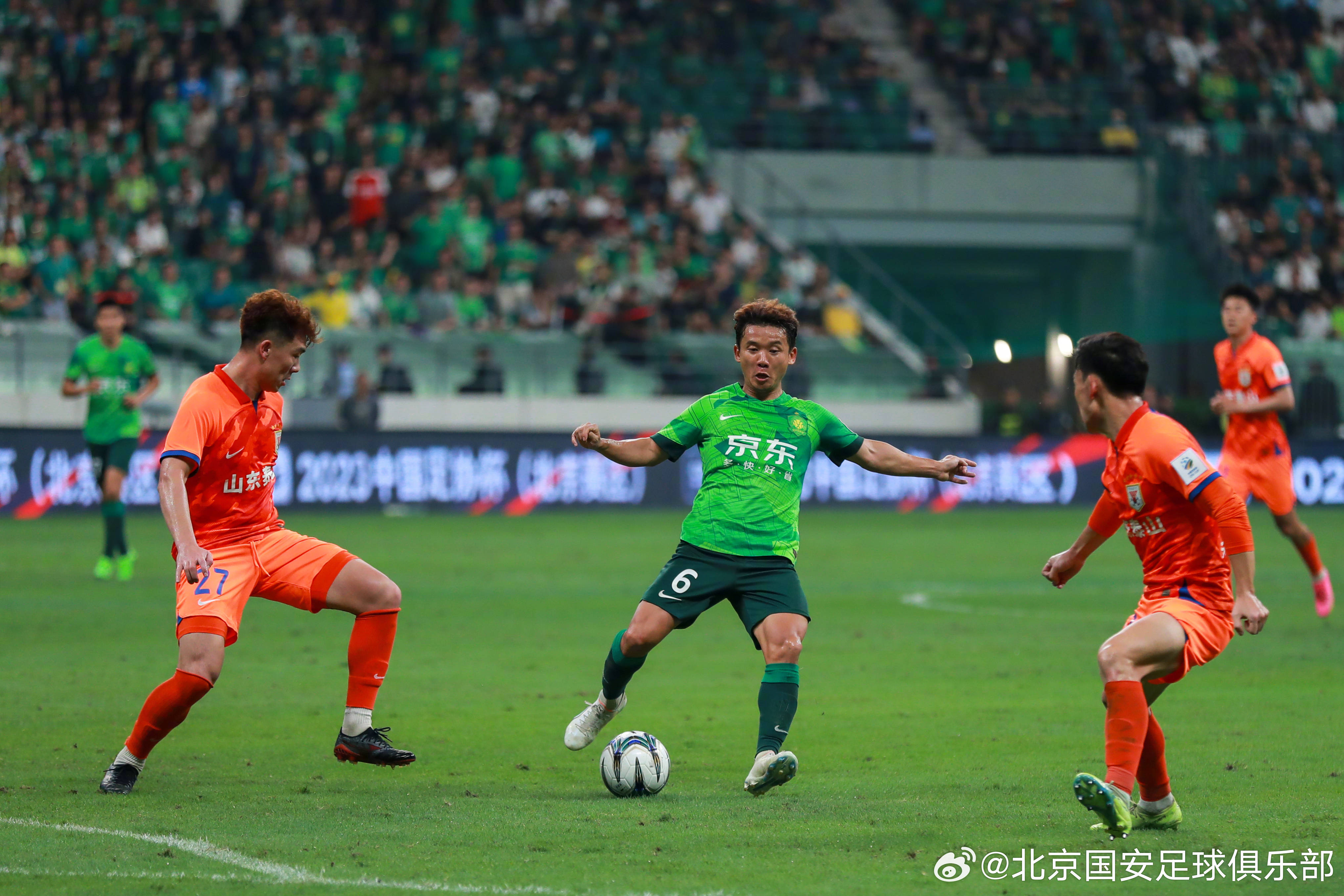 九游体育-北京国安对阵江苏苏宁，全队势头正盛备战的简单介绍
