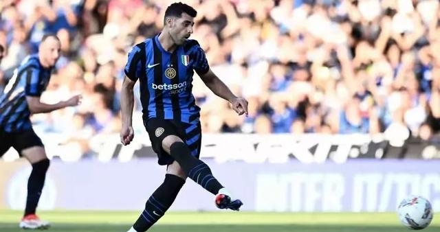 国际米兰壮举横扫那不勒斯锁定意甲亚军的简单介绍