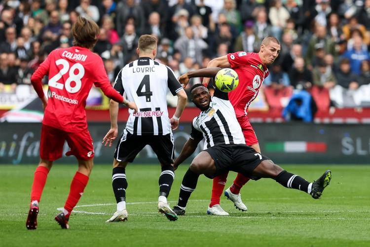 乌迪内斯主场取胜,近况一片向好的简单介绍 乌迪内斯主场取胜,近况一片向好的简单介绍