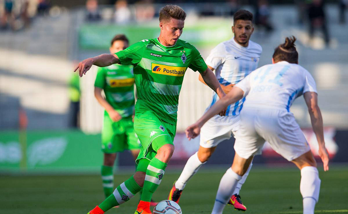 九游体育官方入口-门兴主场战平科隆，保持不败状态