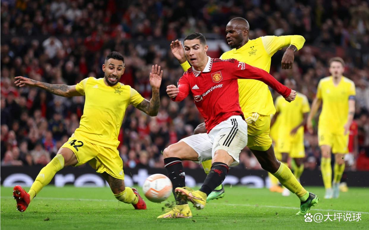 包含柏林联队员赛后挑衅对手,遭遇联赛处罚的词条 包含柏林联队员赛后挑衅对手,遭遇联赛处罚的词条