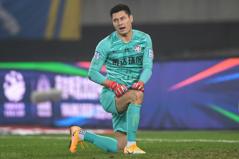 九游中国-大连人绝杀泰达，豪取三分，保级压力减轻的简单介绍