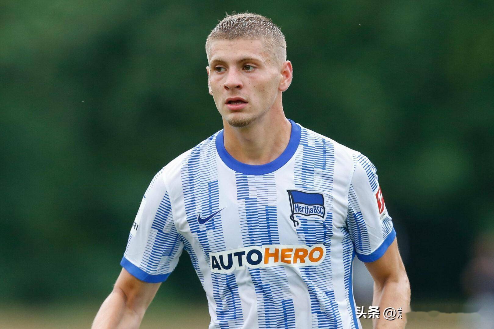 柏林赫塔客场告捷,险胜为保级提供新希望的简单介绍 柏林赫塔客场告捷,险胜为保级提供新希望的简单介绍