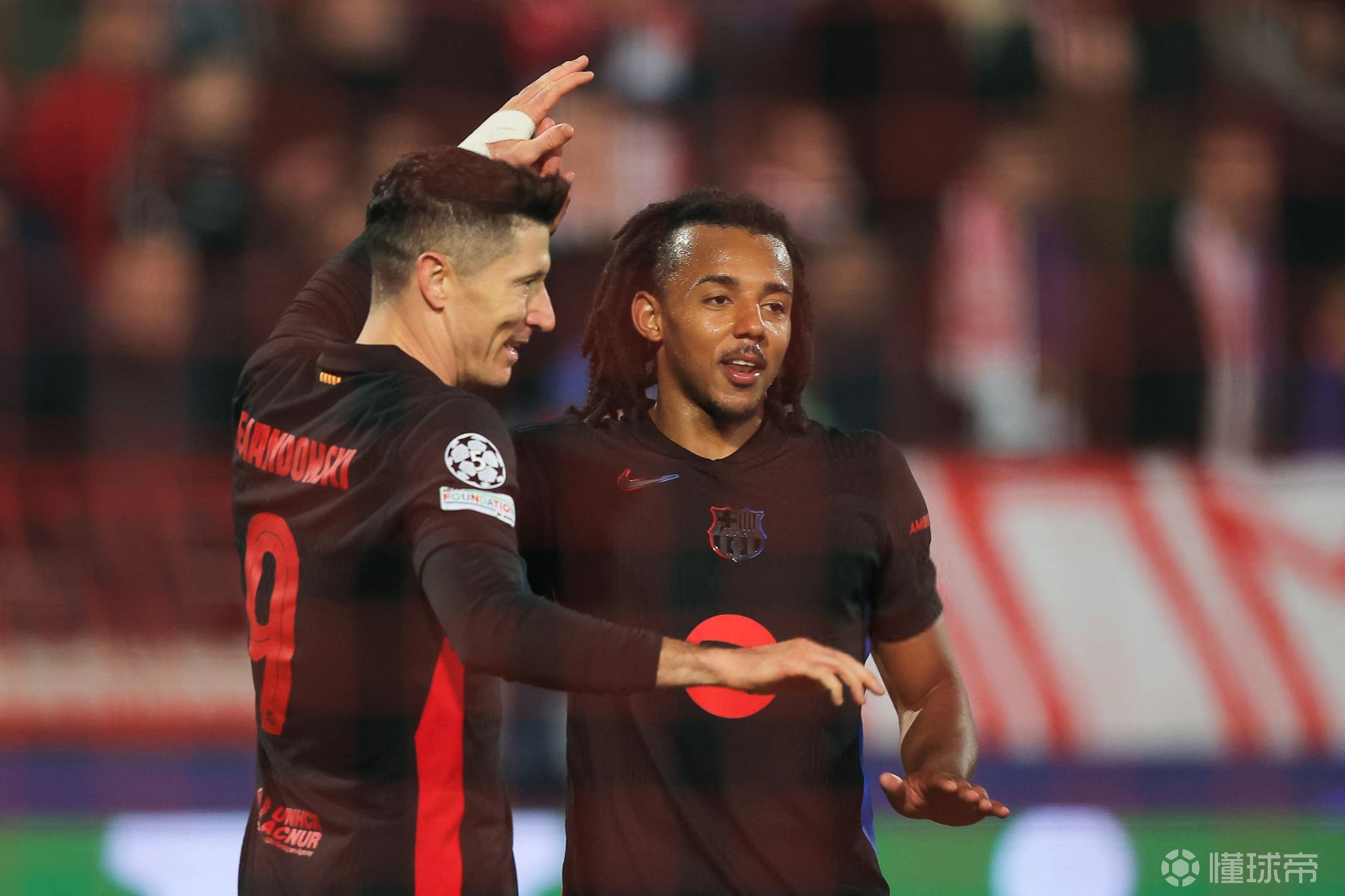 九游娱乐官方-关于AC米兰险胜英格兰，莱万梅开二度亚洲杯的信息